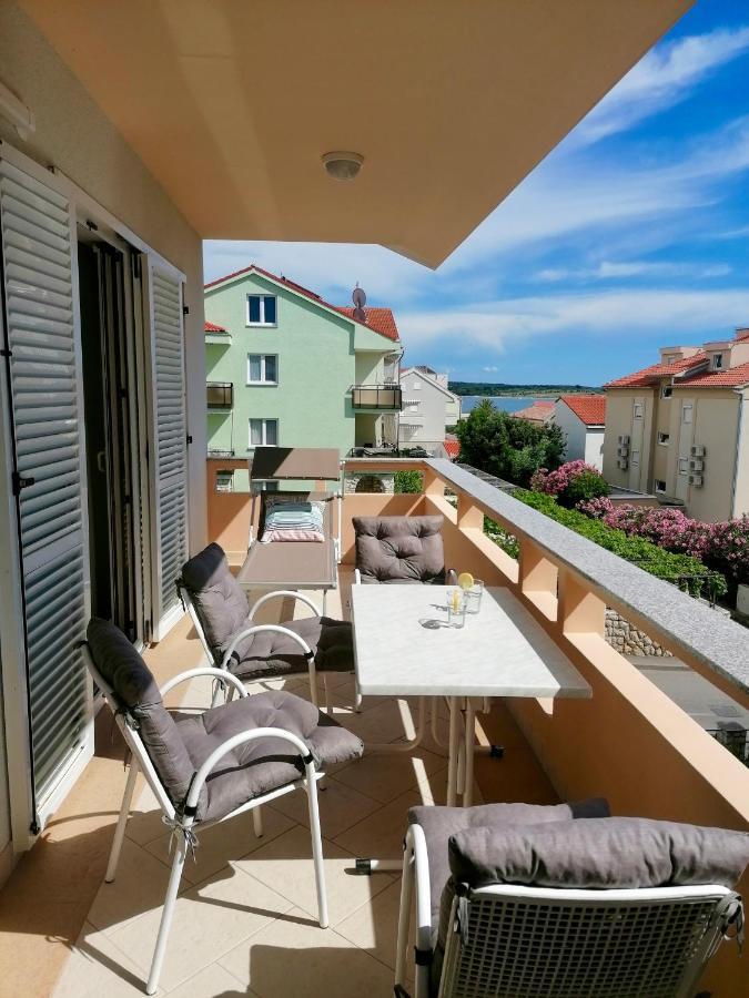 Marija Apartment Novalja Exterior photo